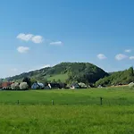 Okno Na Raj - W Gorach Stolowych Vakantiehuis