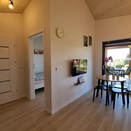 Okno Na Raj Caloroczne Holiday home *